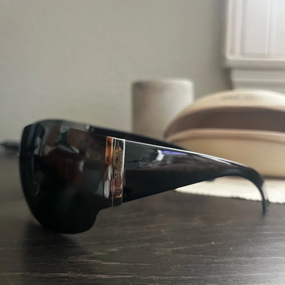 Authentic Vintage GIORGIO ARMANI retro sunglasses - Picture 2 of 9